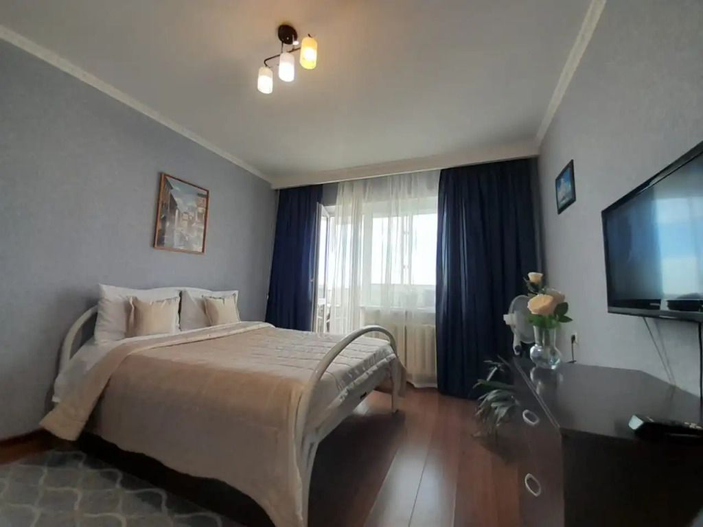 Фотография квартиры Квартира 1-комнатная 4 спальных места на 1-я Оранжерейная 44