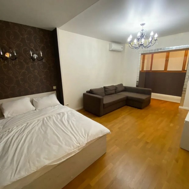 Фотографии квартиры 
            Апартаменты Сутки Уфа на проспекте Октября 107/6