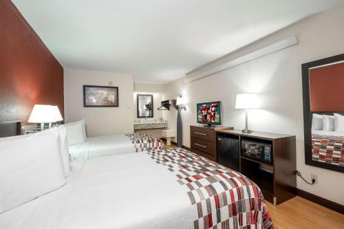 Фотография мини отеля Red Roof Inn Peoria