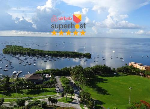 Фотография гостевого дома Ocean Million Dollar View Studio + Balcony #1