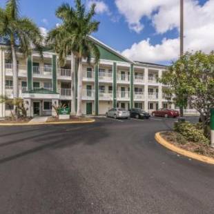 Фотографии мотеля
HomeTowne Studios by Red Roof Fort Lauderdale