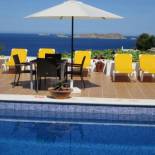 Фотография гостевого дома Hostal Cala Moli