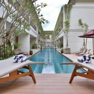 Фотографии гостиницы 
            Seminyak Lagoon All Suites Hotel