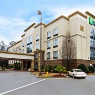 Фотографии гостиницы
Holiday Inn Express Atlanta - Northeast I-85 - Clairmont Road, an IHG Hotel