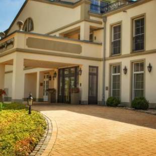 Фотографии гостиницы 
            Parkhotel Surenburg