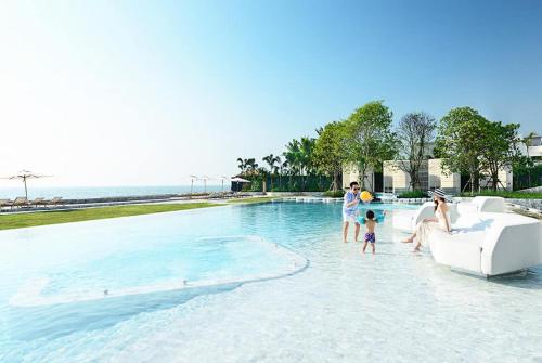 Фотография гостиницы Veranda Residence Pattaya x Sea & Sky View