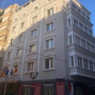 Фотографии гостиницы 
            Hotel Maritimo