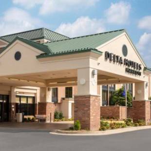 Фотографии гостиницы 
            Delta Hotels by Marriott Kalamazoo Conference Center