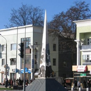 Фотография памятника Стелла Металлургов