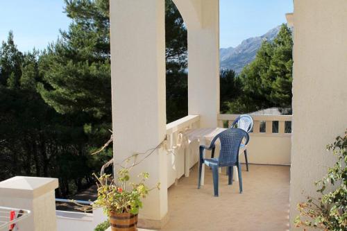 Фотография гостевого дома Apartments by the sea Brela, Makarska - 6006