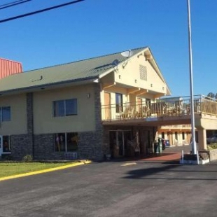 Фотография гостиницы Travelodge by Wyndham Pigeon Forge