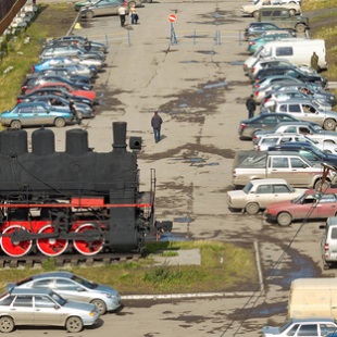 Фотография памятника Памятник Паровозу 720-24 серии ЭМ