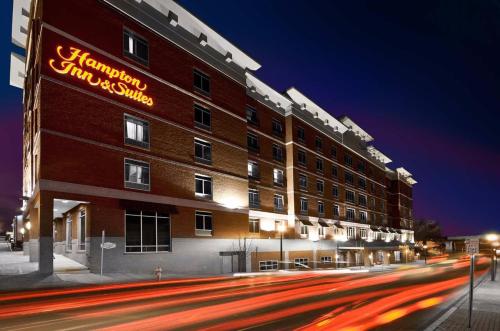 Фотография гостиницы Hampton Inn & Suites - Raleigh Downtown