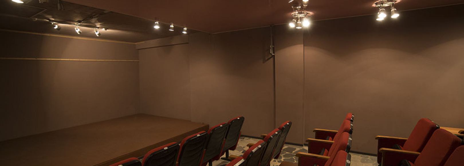 Фотография конференц-зала Камерный зал Дворца культуры и техники МАИ