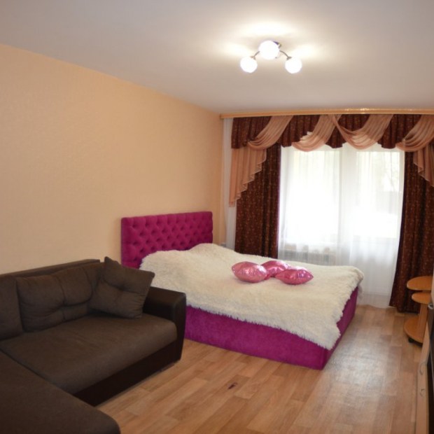 Фотографии квартиры
Апартаменты в центре на Садовой