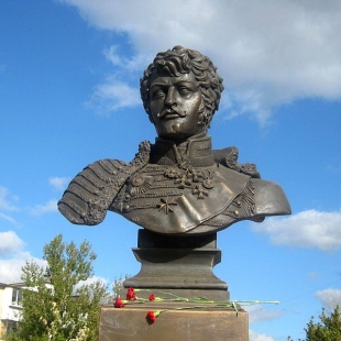 Фотография памятника Бюст генерал-лейтенанта А.Н. Сеславина