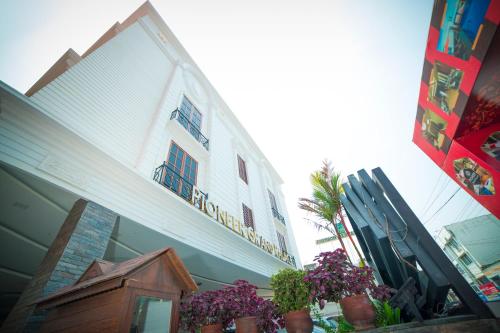 Фотография мини отеля Hotel Pioneer Grand Palace