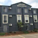Фотография гостиницы Airport Inn and Suites
