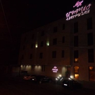 Фотография гостиницы Mirage Hotel