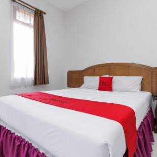 Фотографии гостиницы
RedDoorz Near Trans Studio Mall 3