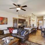 Фотография гостевого дома Luxury Chalet #106 Near Resort With Hot Tub & Great Views - FREE Activities & Equipment Rentals Daily