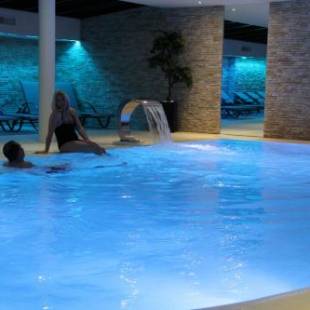 Фотографии гостиницы
Hotel Au Nid De Cigognes