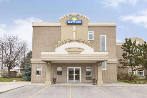 Фотография гостиницы Days Inn by Wyndham Toronto West Mississauga
