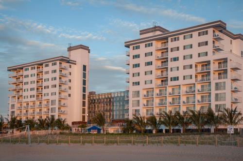 Фотография гостиницы Princess Royale Oceanfront Resort