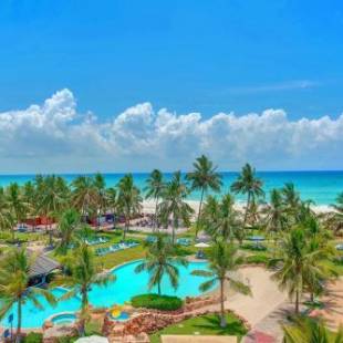 Фотографии гостиницы
Crowne Plaza Resort Salalah, an IHG Hotel