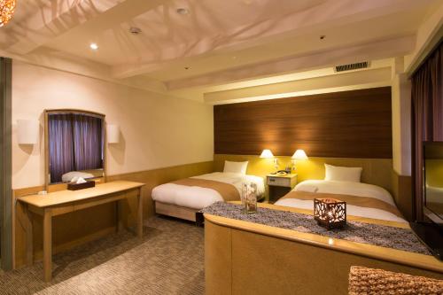 Фотография гостиницы Minamisenri Crystal Hotel