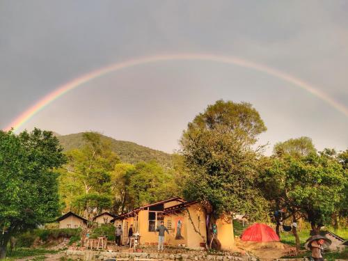 Фотография базы отдыха Monkey Mud Cafe and Camps