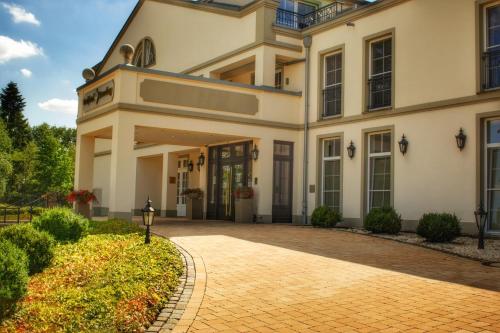 Фотография гостиницы Parkhotel Surenburg