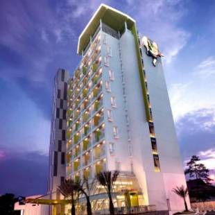 Фотографии гостиницы
Shakti Hotel Bandung