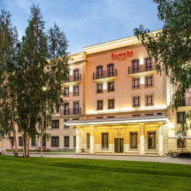 Фотографии апарт отеля 
            Рамада Новосибирск Жуковка