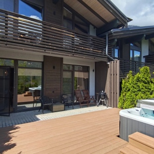 Фотография Коттеджа Частный дом с Сауной Панорамными Окнами и Открытой Террасой в Красной Поляне