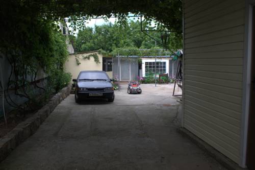 Фотографии гостиницы
Гостевой двор 300 метров до моря