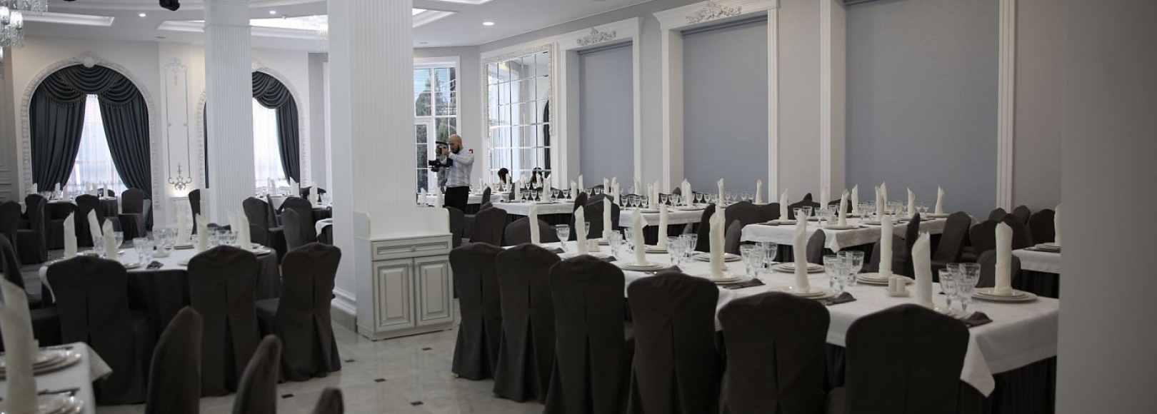 Фотография конференц-зала Джами