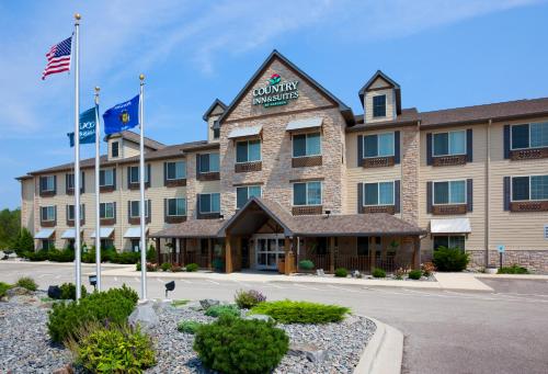 Фотография гостиницы Country Inn & Suites by Radisson, Green Bay North, WI