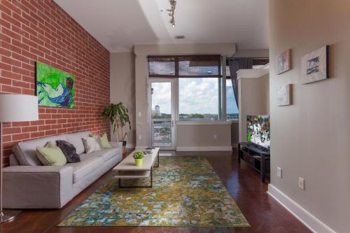 Фотография квартиры Epic City Views by LEAGUE 704