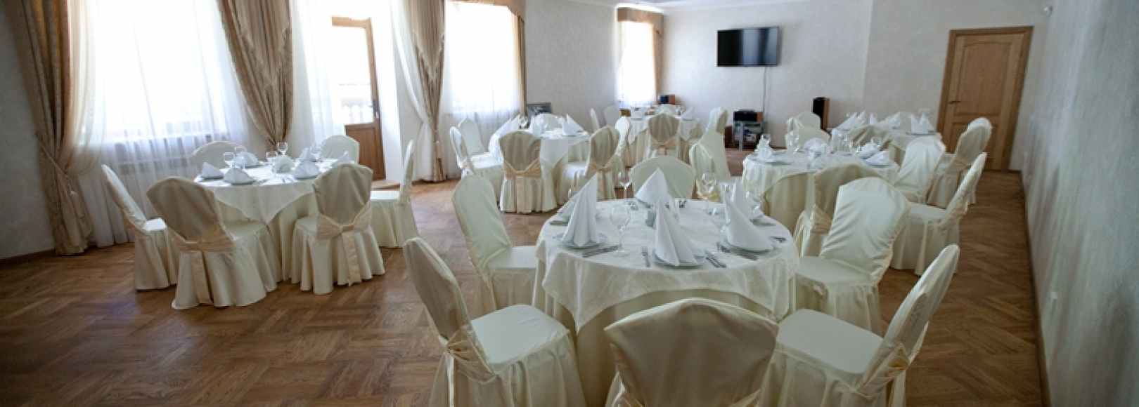 Фотография банкетного зала Белый