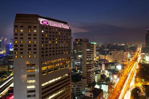 Фотография гостиницы Crowne Plaza Bangkok Lumpini Park, an IHG Hotel - SHA Extra Plus