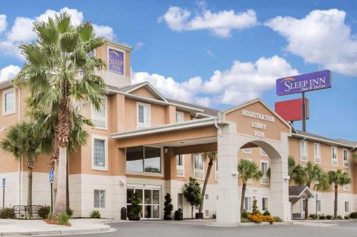 Фотография гостиницы Sleep Inn & Suites Valdosta