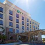 Фотография гостиницы Holiday Inn Hotel & Suites Stockbridge-Atlanta I-75, an IHG Hotel