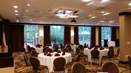 Фотография гостиницы Crowne Plaza Houston Galleria Area, an IHG Hotel