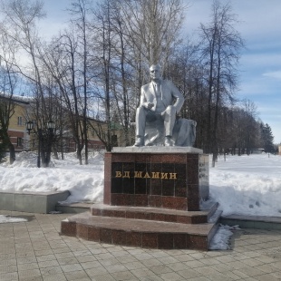 Фотография памятника Памятник В.Д. Шашину
