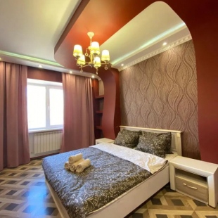 Фотография квартиры Апартаменты для 4- 5 гостей около площади Орджоникидзе