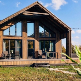 Фотография Коттеджа Частный дом Барн-Хаус возле горнолыжного курорта Чекерил Уютно Ижевск