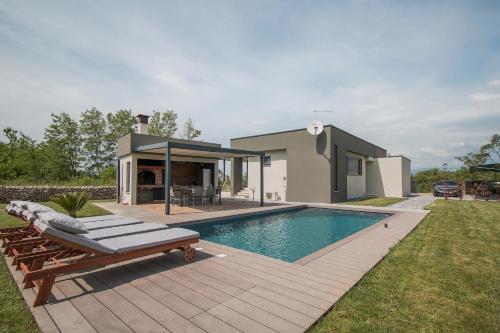 Фотография гостевого дома Villa Topaz