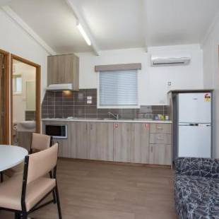 Фотографии мотеля 
            Warrnambool Motel and Holiday Park