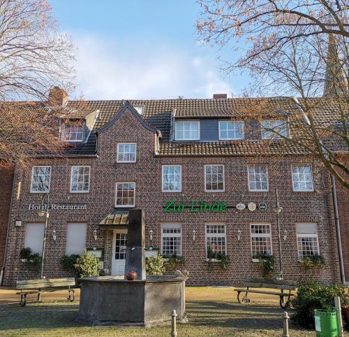 Фотография гостиницы Hotel Zur Linde